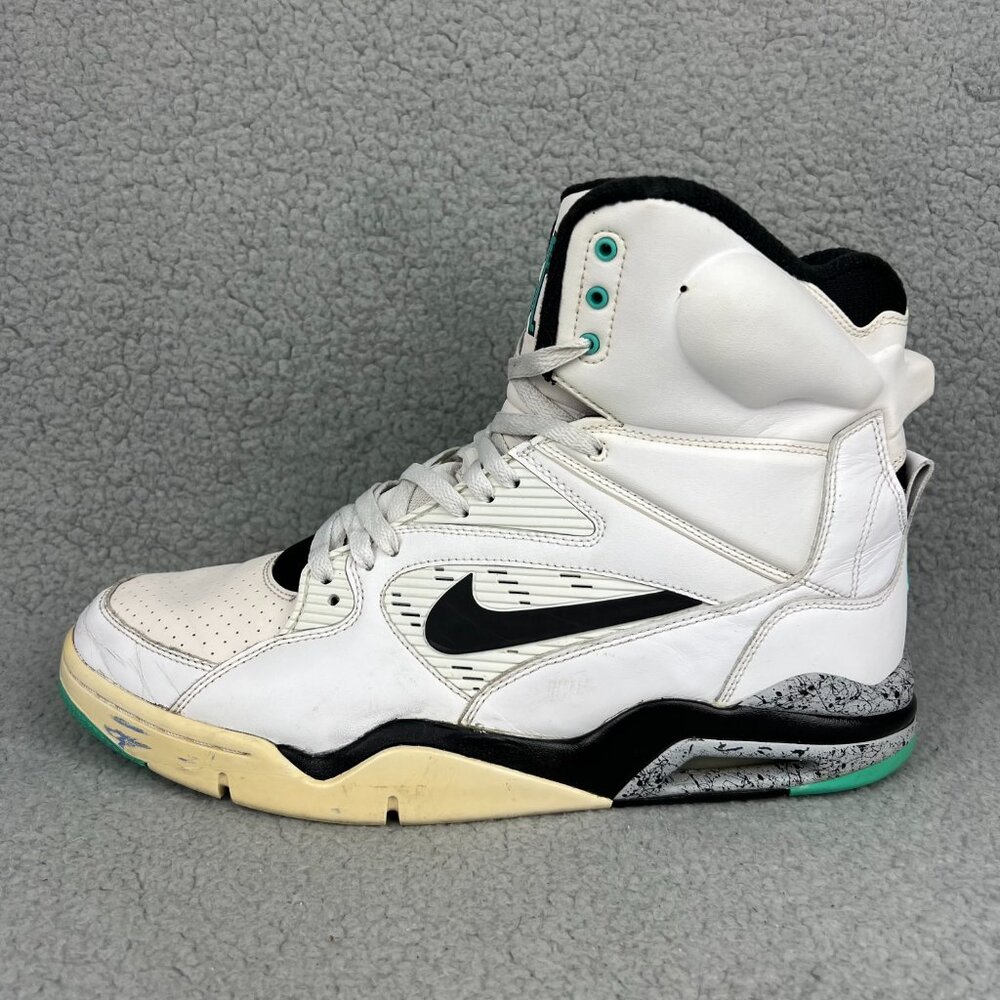 Nike Air Command Force Hyper Jade Men 13 Shoe White Black Pump Sneakers Trainers - Picture 2 of 12